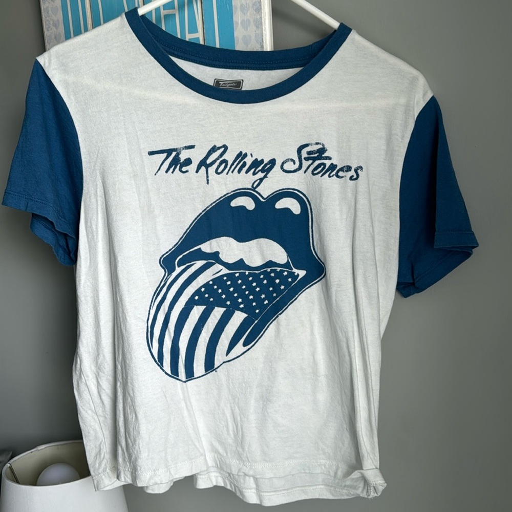 Cropped tee. Rolling Stones